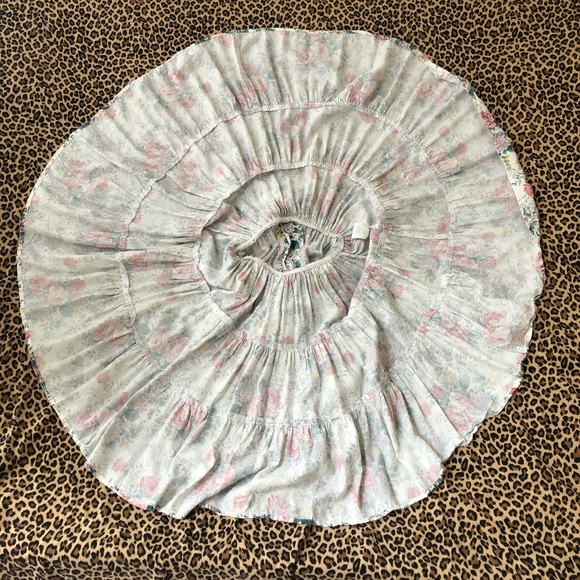 Vintage XS USA Tiered Circle Skirt Floral Buttoned - Picture 6 of 13